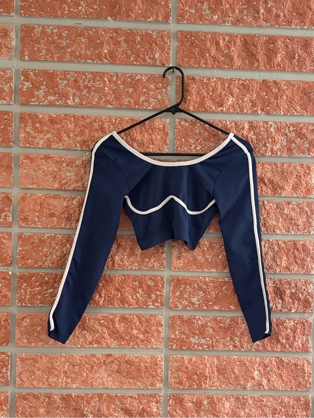🌟 Navy Long Sleeve Crop Top with White Trim